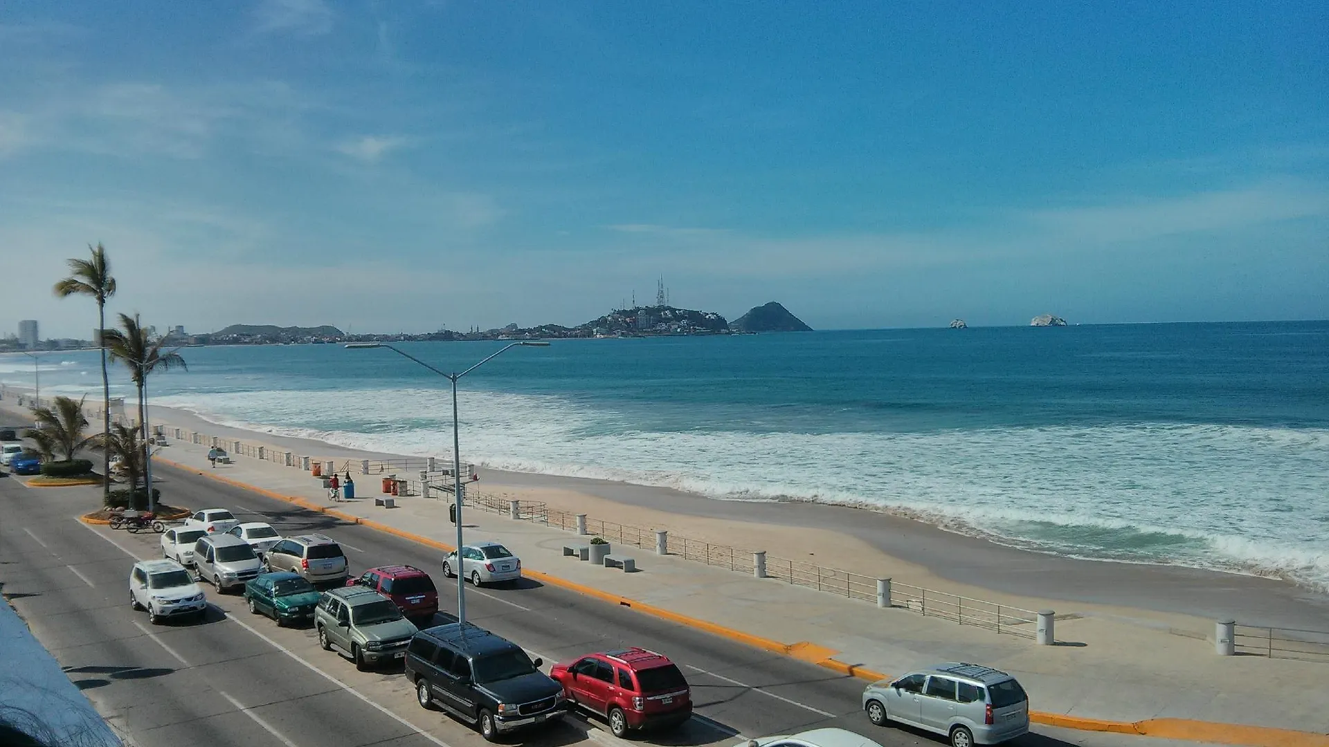 Coral Island Beach View Hotel Mazatlán